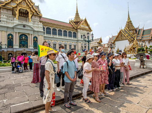 Thailand authorities "shocked" that Chinese tourists numbers are dropping significantly 