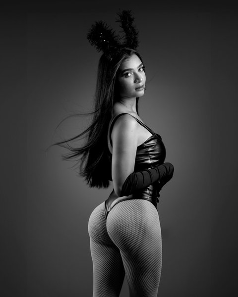 Playboy bunny cosplay photos for my client | monomad challenge.
