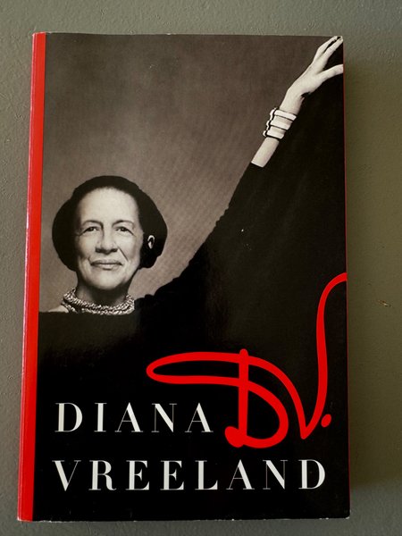 "D.V." de Diana Vreeland