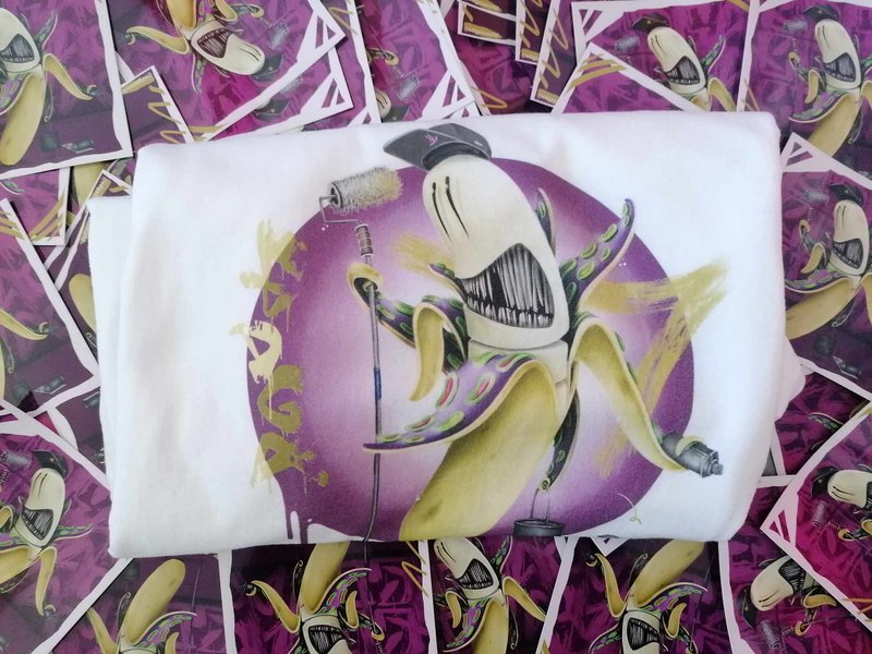 CRAZY OCTONANAPUS IS COMING ALIVE AND SOON MAYBE IN YOUR AREA - GREAT SHIRT and STICKER DESIGN by edga - edgasworld 