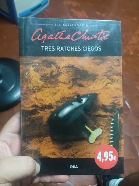  Reseña: Tres ratones ciegos - Agatha Christie // Review: Three Blind Mice - Agatha Christie