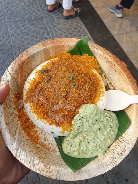 Delicious Ghee Podi Idli at Rameshwaram Cafe!