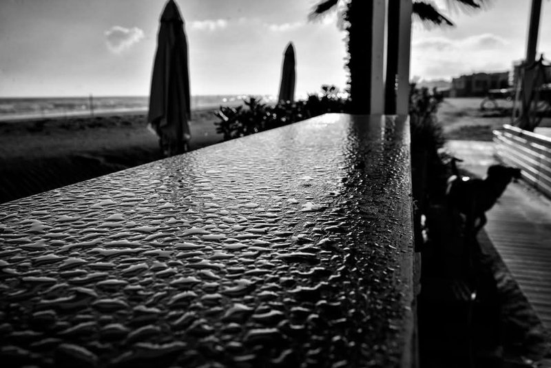 PhotoFeed Contest - Black & White Photography Round 105: rain on the beach