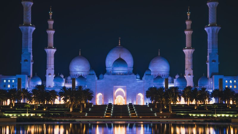 Sheikh Zayed Mosque - Entry Reflection Hunter Contest