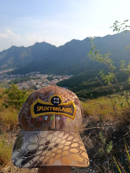 Splinterlands traveling experience 