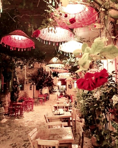 The Pls Little Alley