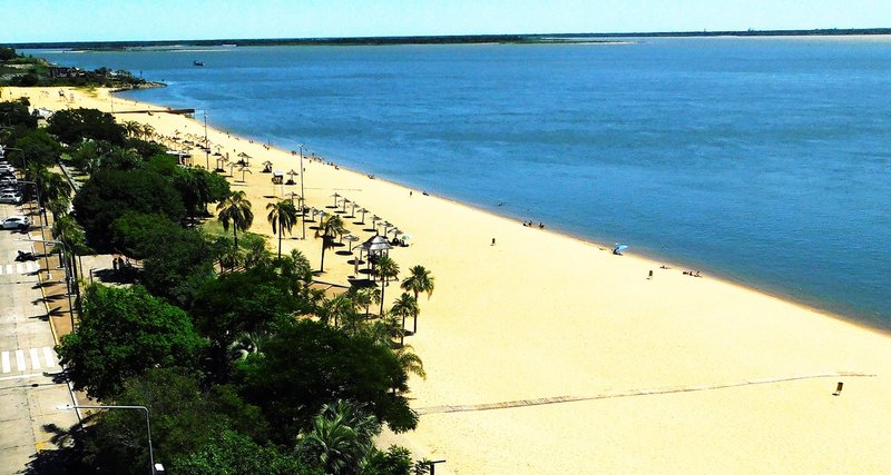 Beaches, nature, and shadows are never missing from my posts [Esp/Eng].