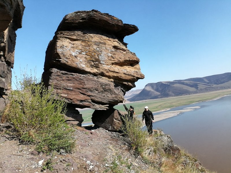 According to Khakass beliefs, this is the head of the spirit of Mount Kyun-tag | PhotoFeed Contest - Landscape Photography Round 117