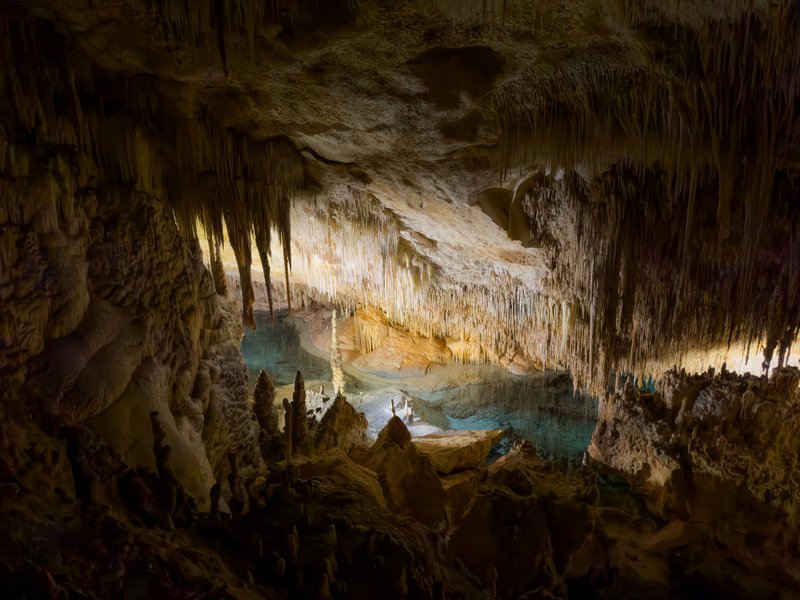 The Magical Caves Of The Dragon...