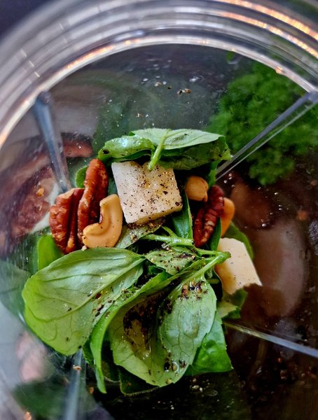Using the garden abundance for making pesto