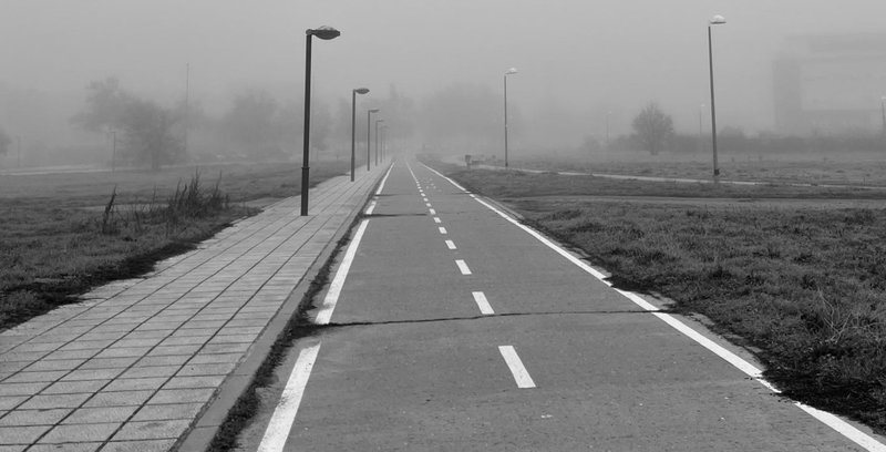 Empty Streets: Easier to find in certain circumstances (Qurator PhotoQuest and Monomad Challange)