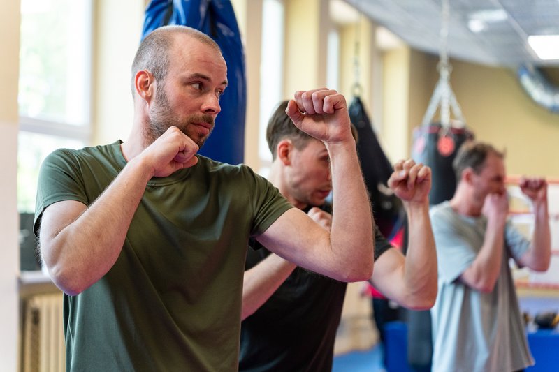 Boxing Meets Theatre: Actors Training With a Boxing Champion