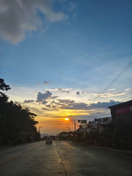 Phone Photography Contest 63 : Sunset in High Places