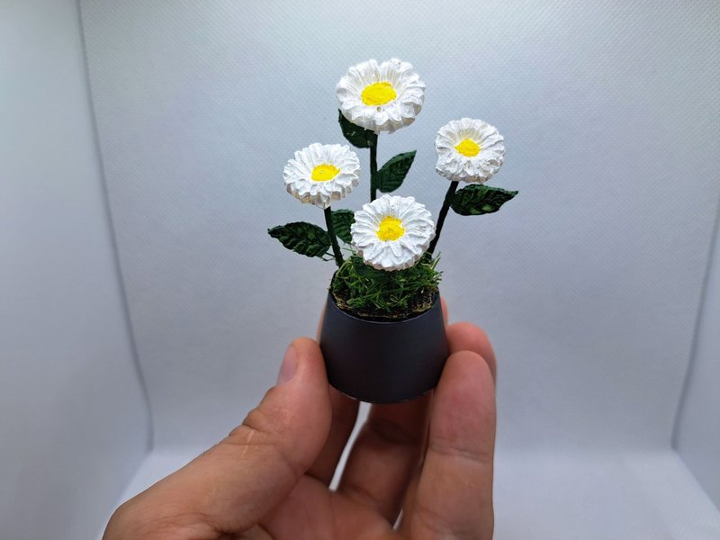 DIY: Mini flower pot with daisies made with silicone molds and recycled materials. [ENG+ESP]