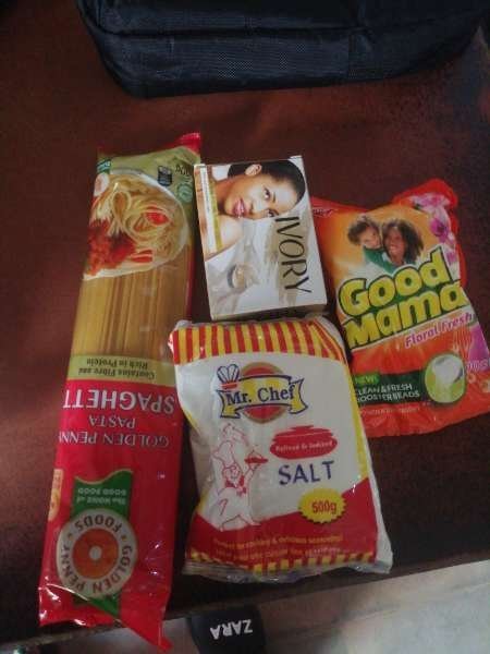 I visited Dikkies Supermarket & paid Hive Dollars & here is my review