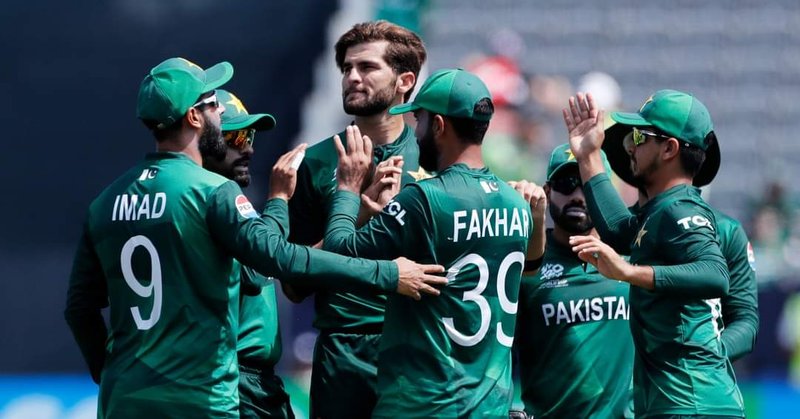 পাকিস্তানের বহুর প্রতীক্ষিত জয়!
