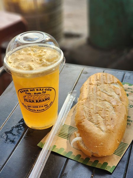 "Banh My Sai Gon" – Southern flavor in the heart of Hanoi