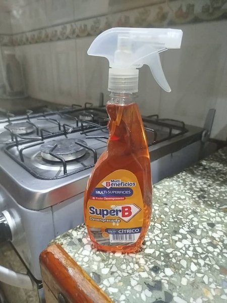 Cleaning the kitchen with a Super B Citrus Degreaser 🍊 || [ESP/ENG]