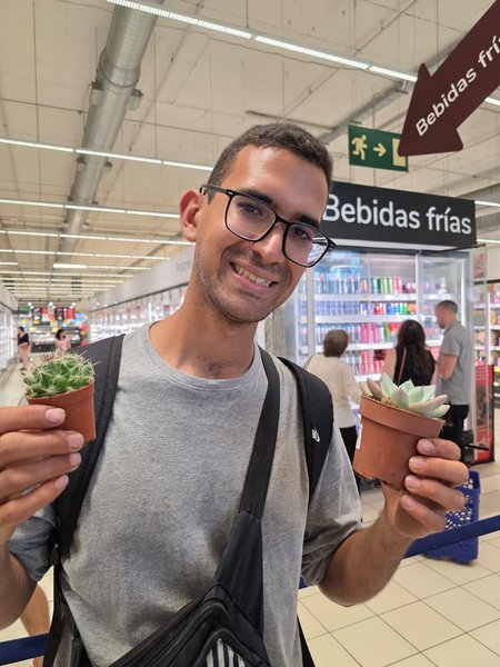 😁Me he comprado unos nuevos cactus + Actualización 🌵 🇪🇸