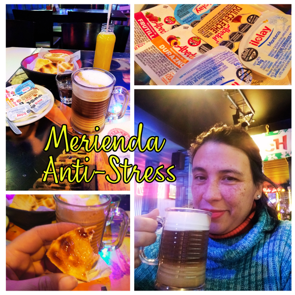 Merienda con café y tostaditas dulces y saladas / Snack with coffee and sweet and savory toasts