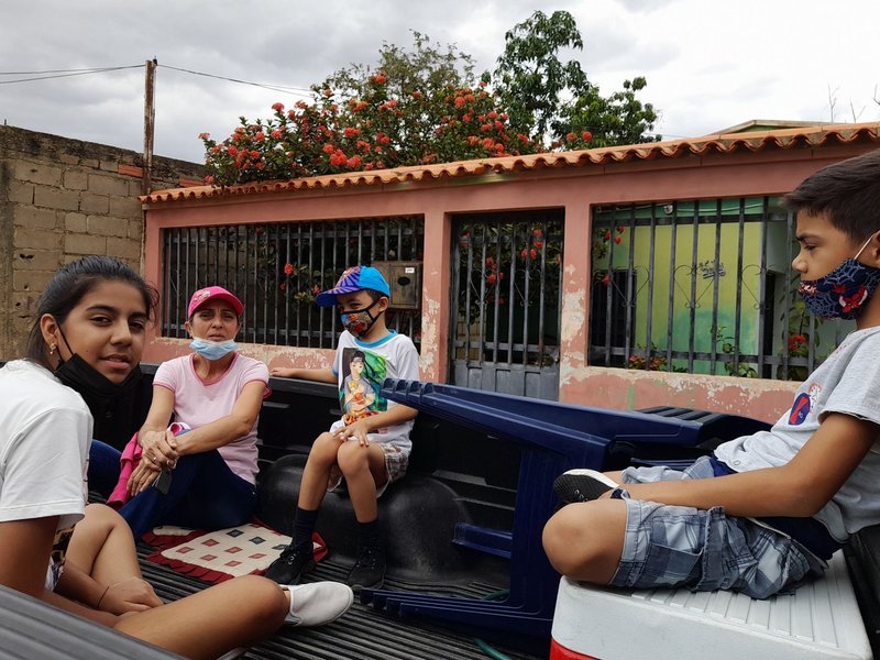 Vámonos para el río / Juevs de TBT