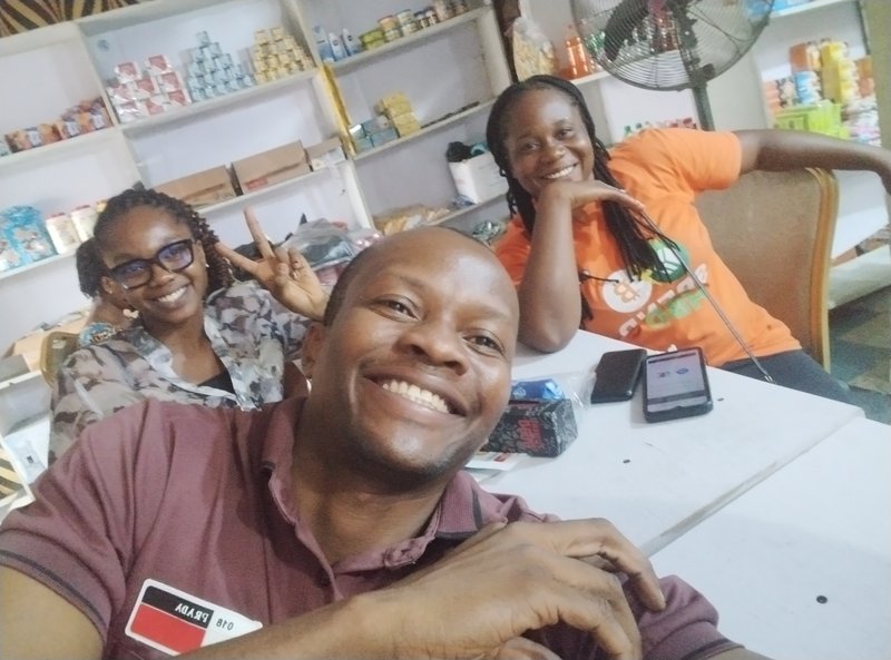 Today at Happy Customer Supermarket - onboarding, web3 chatter and spending HBD