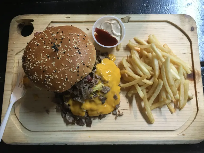Review: Monster Burger, Playas De Rosarito