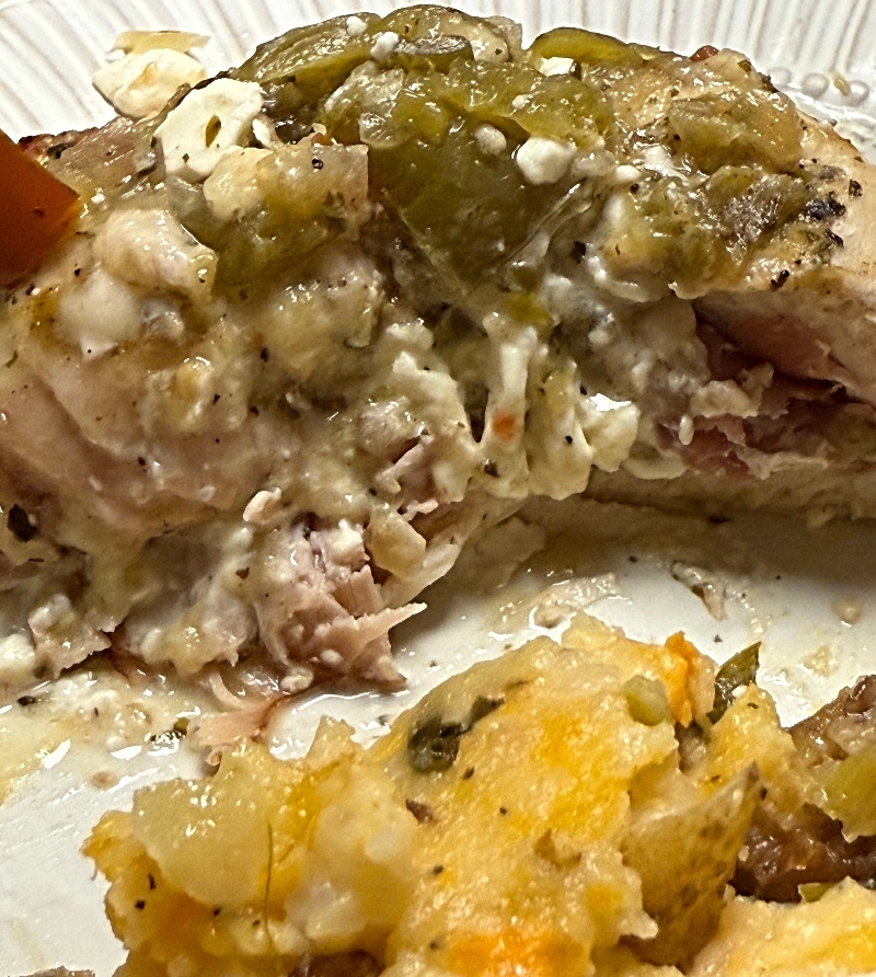 foodiesbeehive-stuffed-chicken-verde-6.jpg