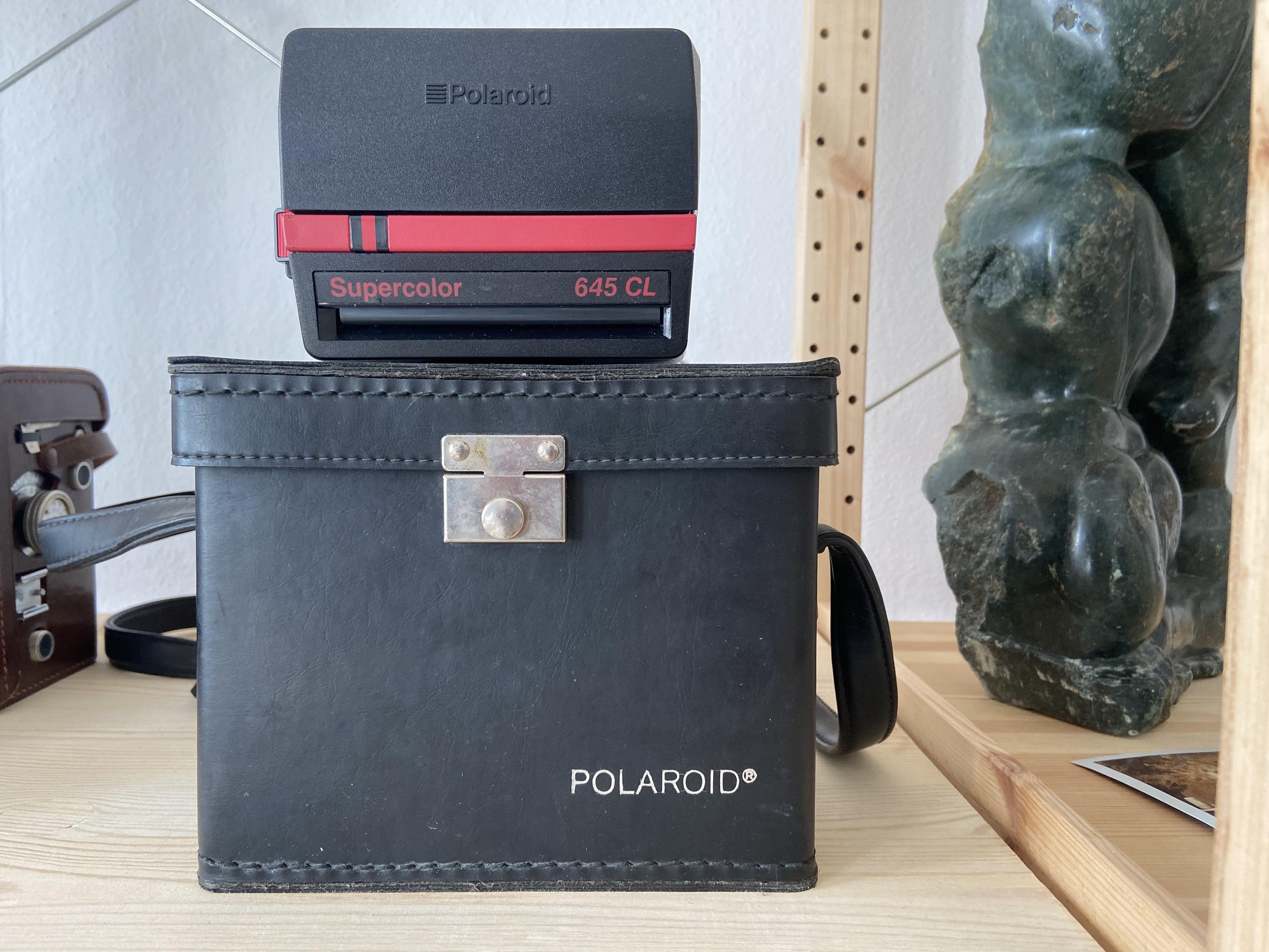 HIVE business directory entry by Solymi- rent a  vintage POLAROID camera for a weekend in Vienna Austria