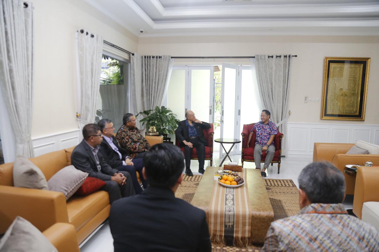 Wali dan Mendagri_02.jpg