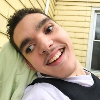 adil.jpg
