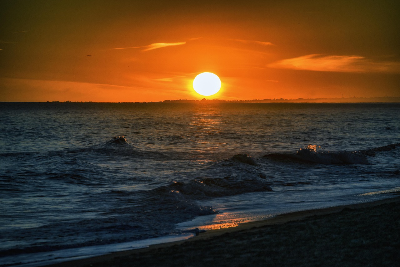 sunset-4414016_1280.jpg