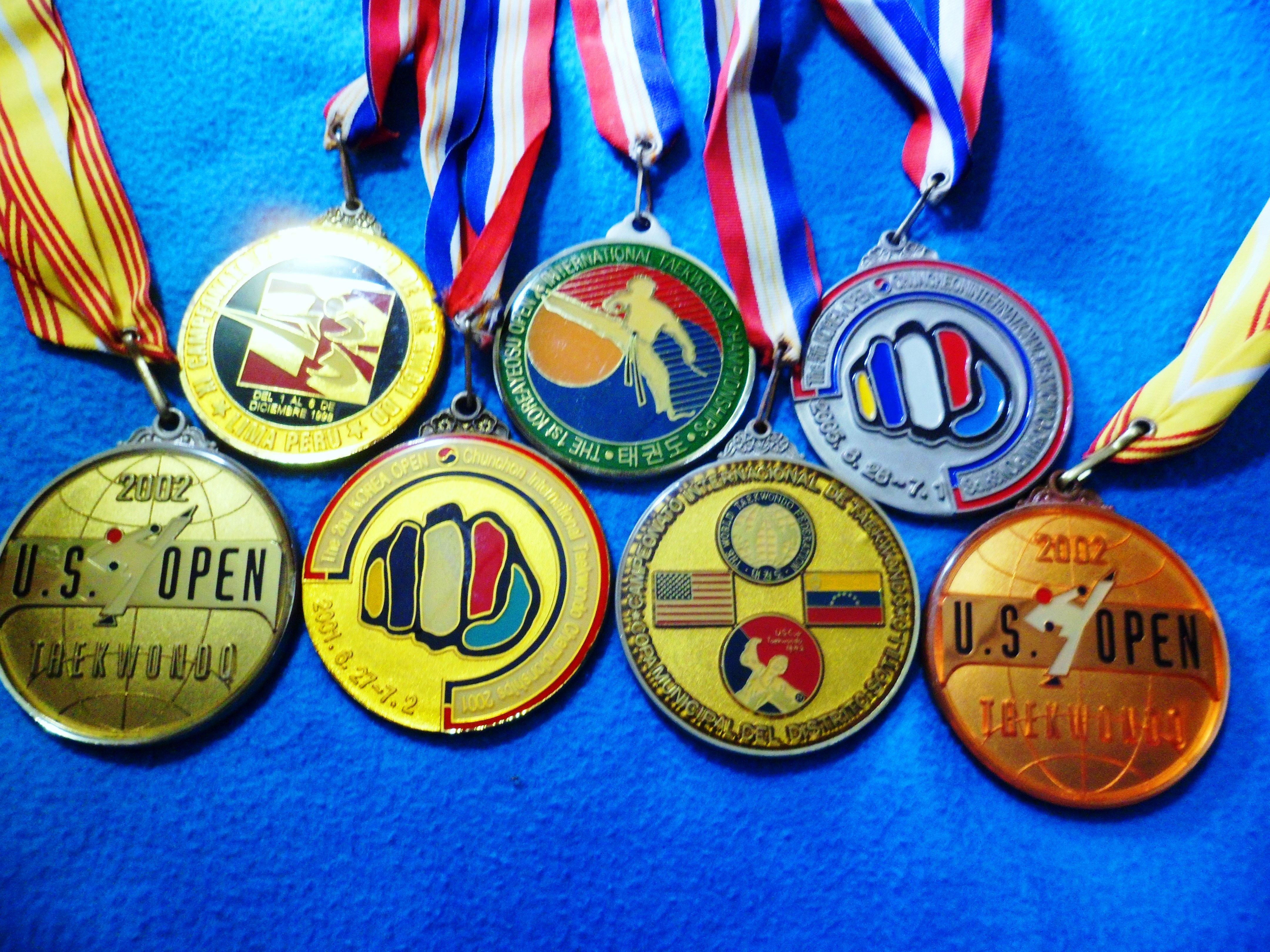 medalas internacionales en taekwondo .jpg