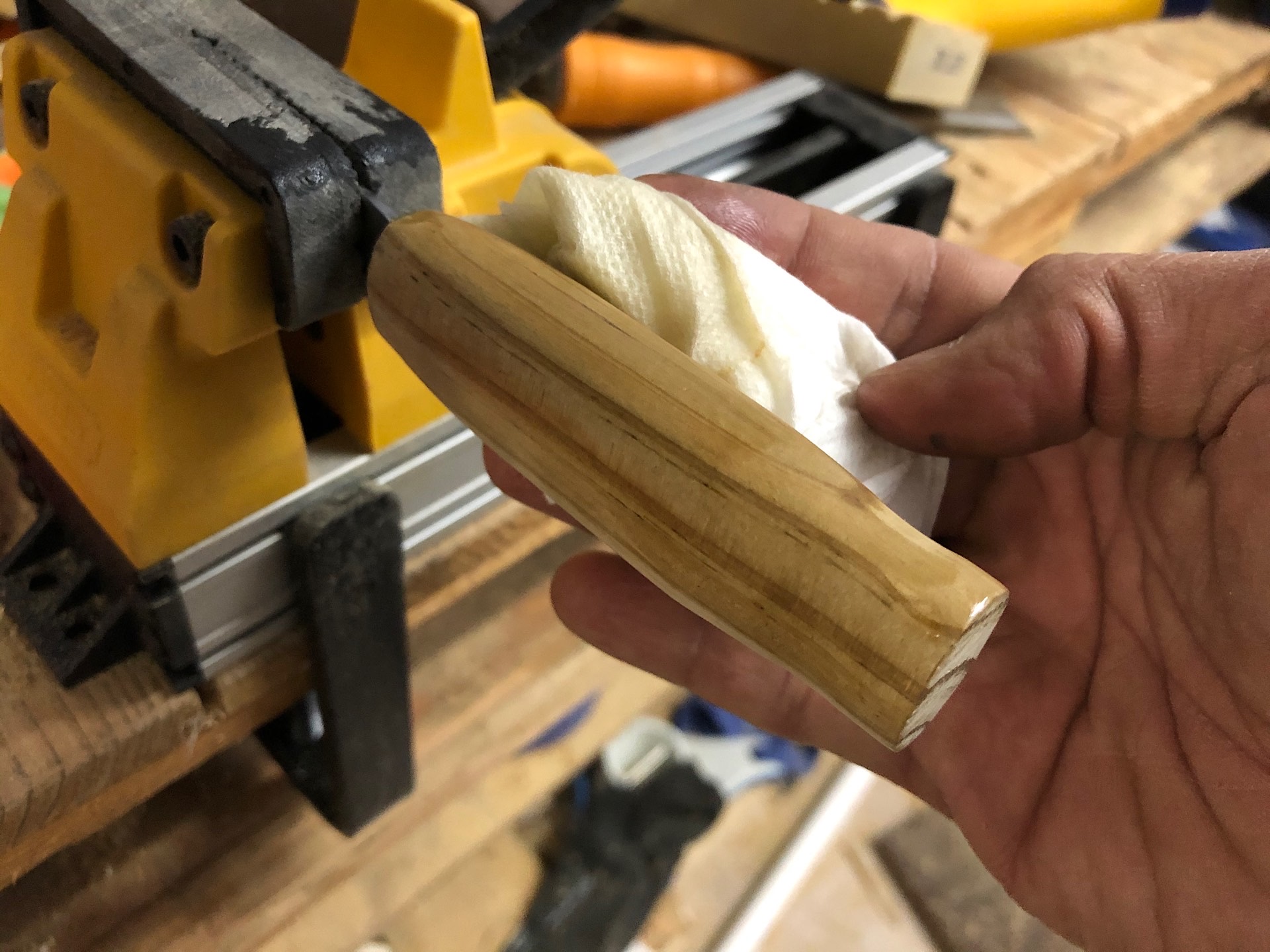 Oiling a wooden knife handle