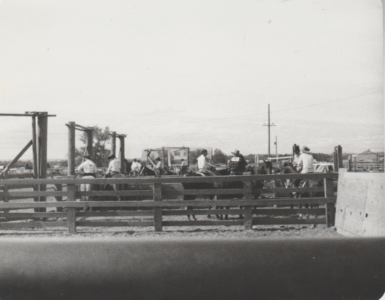 1975-07 - Rodeo in Burns, Oregon, from July of that year, 5pics-1.png