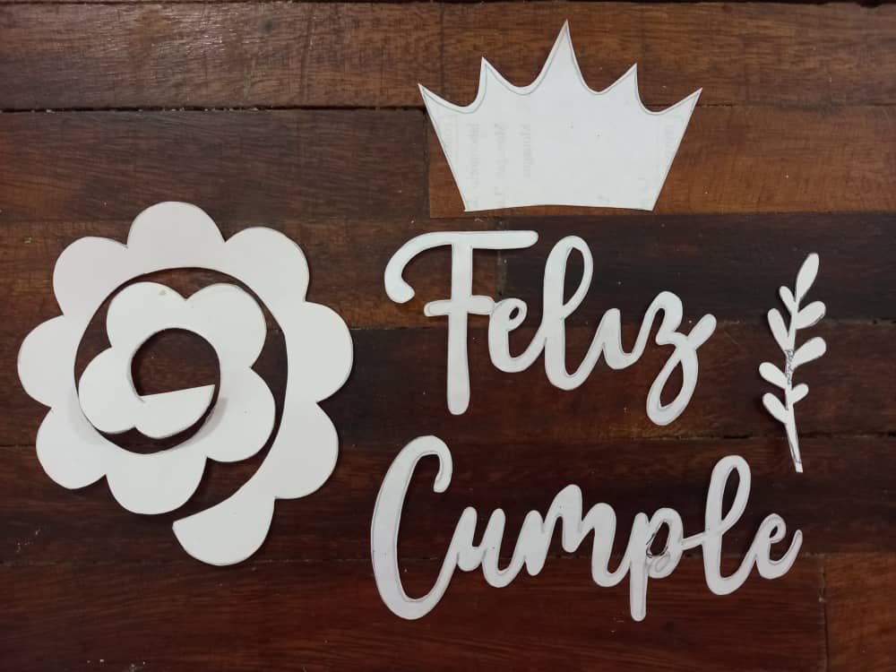 [ESP-ENG] Elaboración de un lindo topper de cumpleaños || Making a cute ...