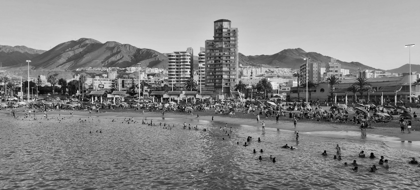 at-beach-002-bw.jpg