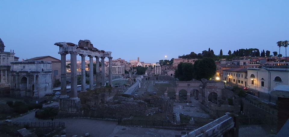 Roman Forum corner.jpg