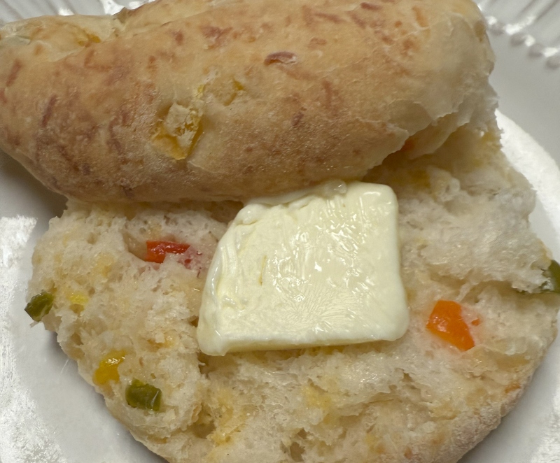 foodiesbeehive-jalapeno-biscuits-7.jpg