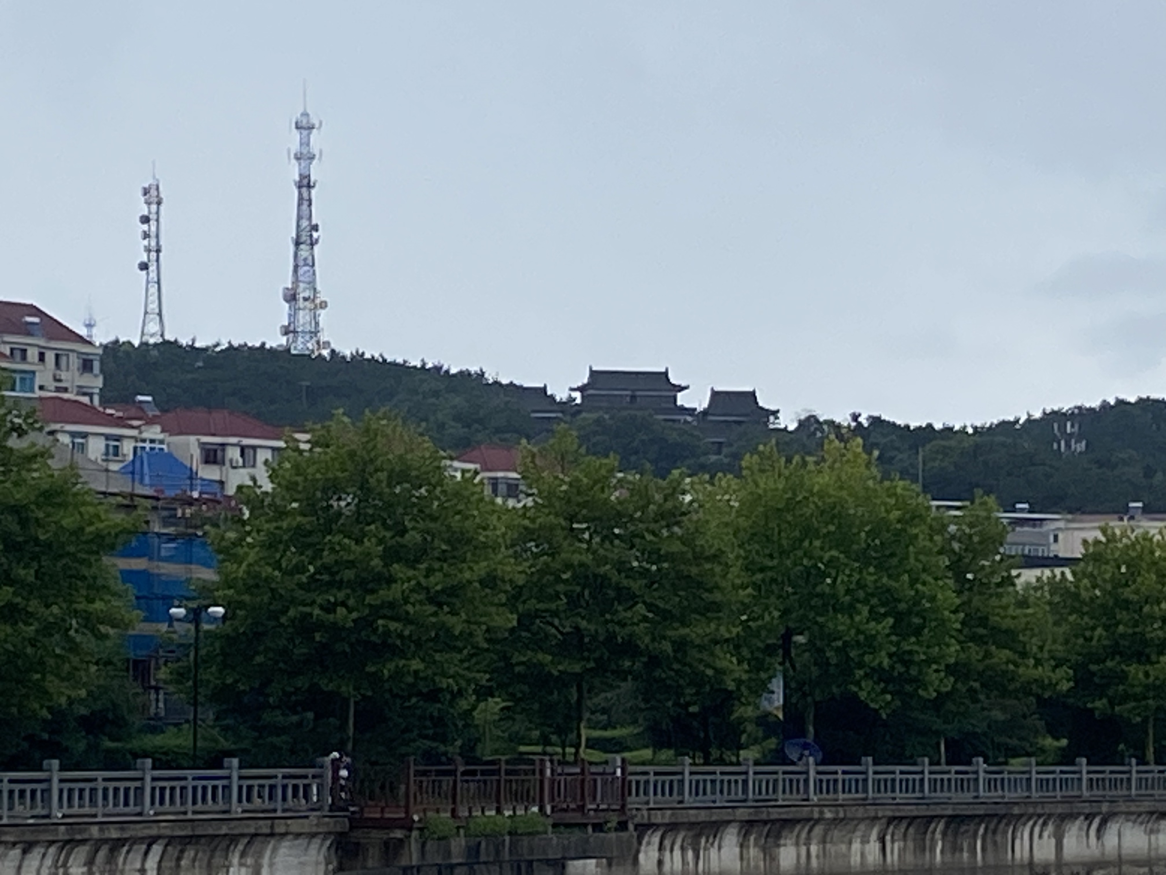远看.jpg