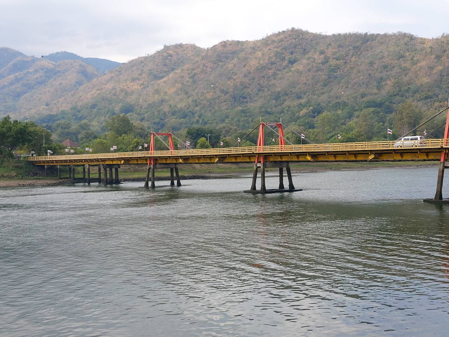 Bhumibol Dam9.jpg