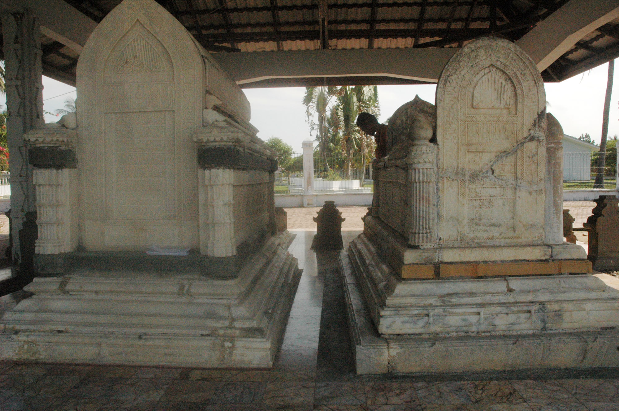 Dua Makam Utama@ayi Jufridar.jpg