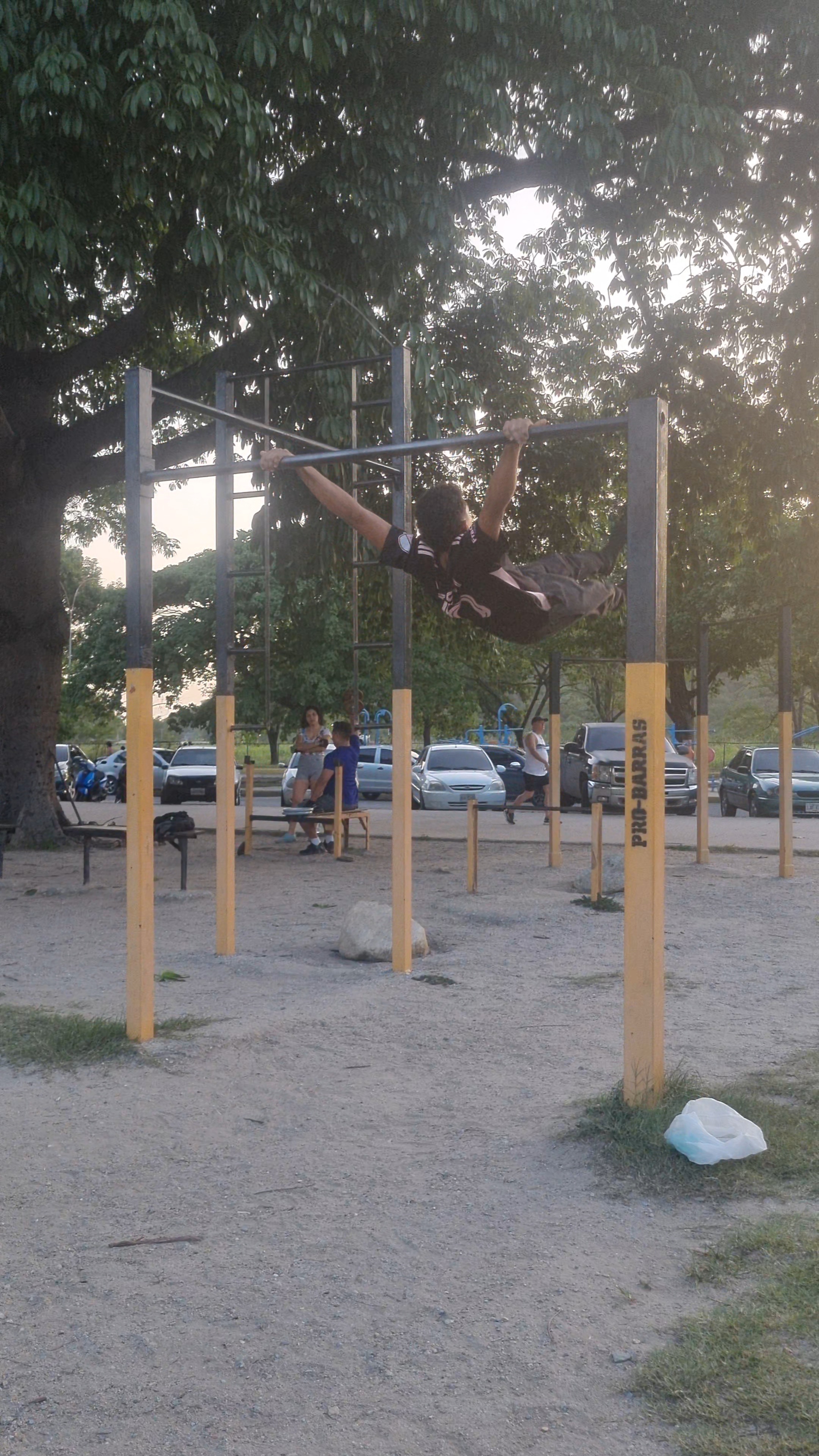 VideoCapture_20250626-215115.jpg