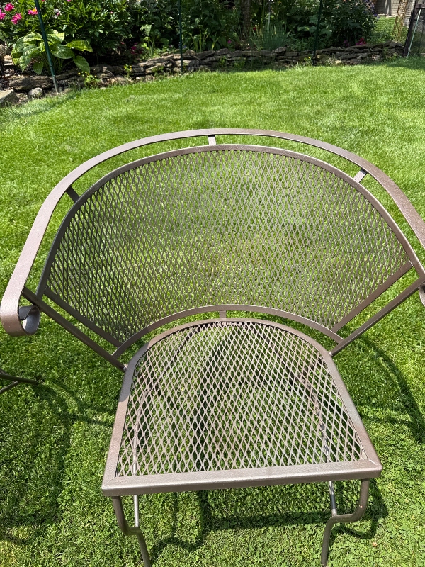 chairs.jpg