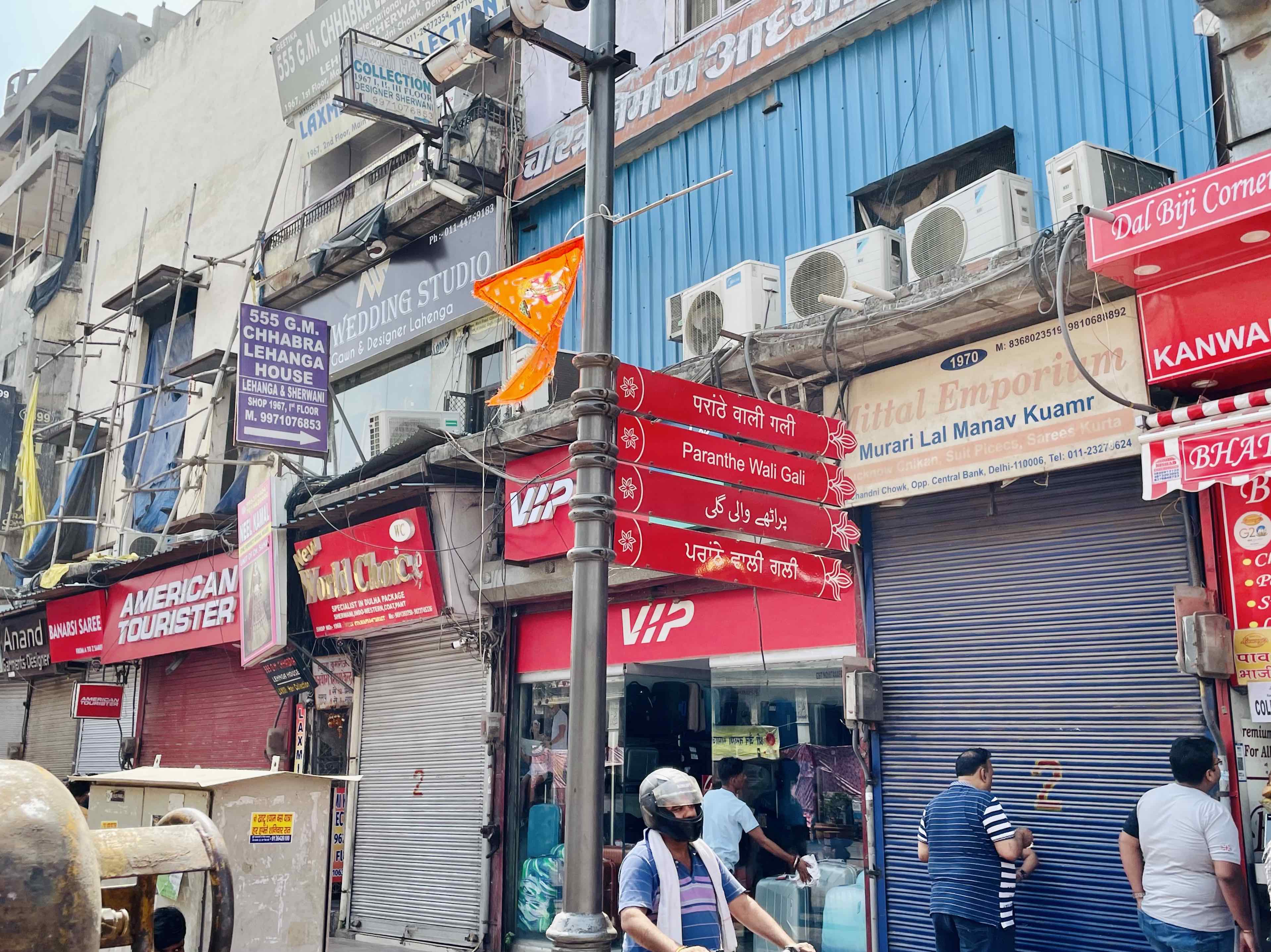 Rollin' through the years: Unveiling Delhi's iconic Parantha Wali Gali ...