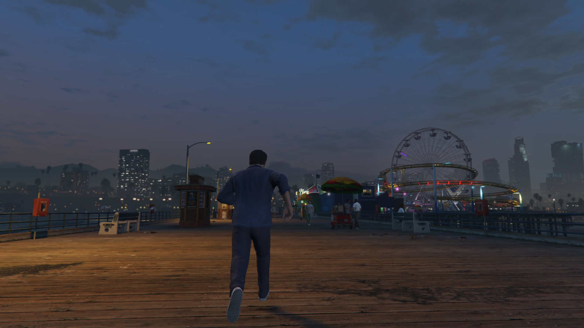 Grand Theft Auto V Screenshot  (5).png