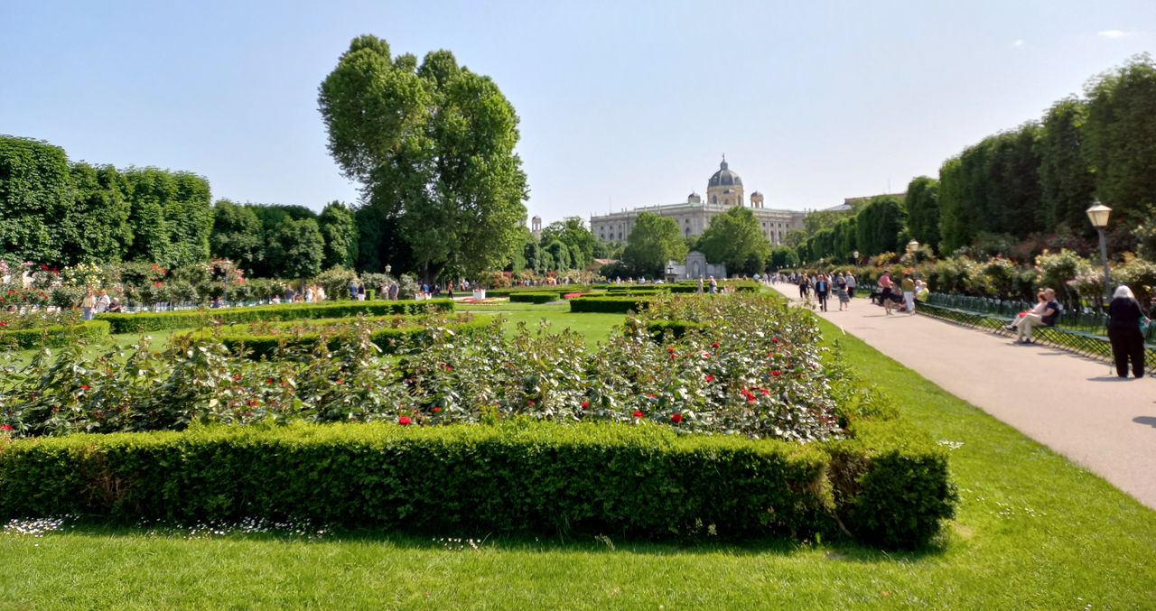 VBolksgarten-Total.jpg