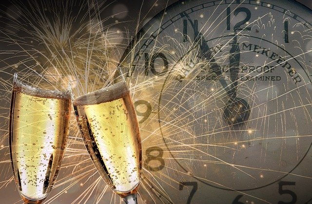 new-years-eve-champagne.jpg