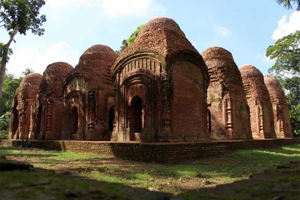 11 shiv temple-avaynagar.jpg