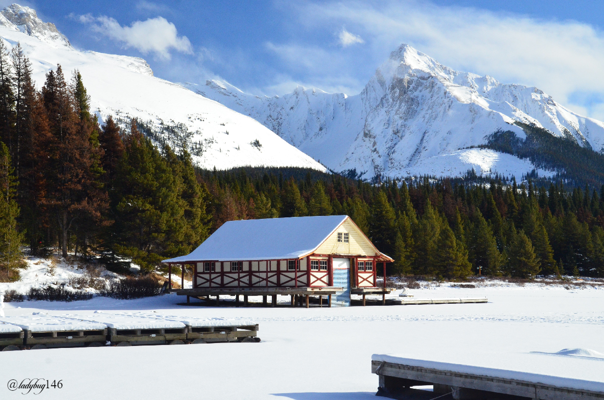 maligne lake (2).jpg